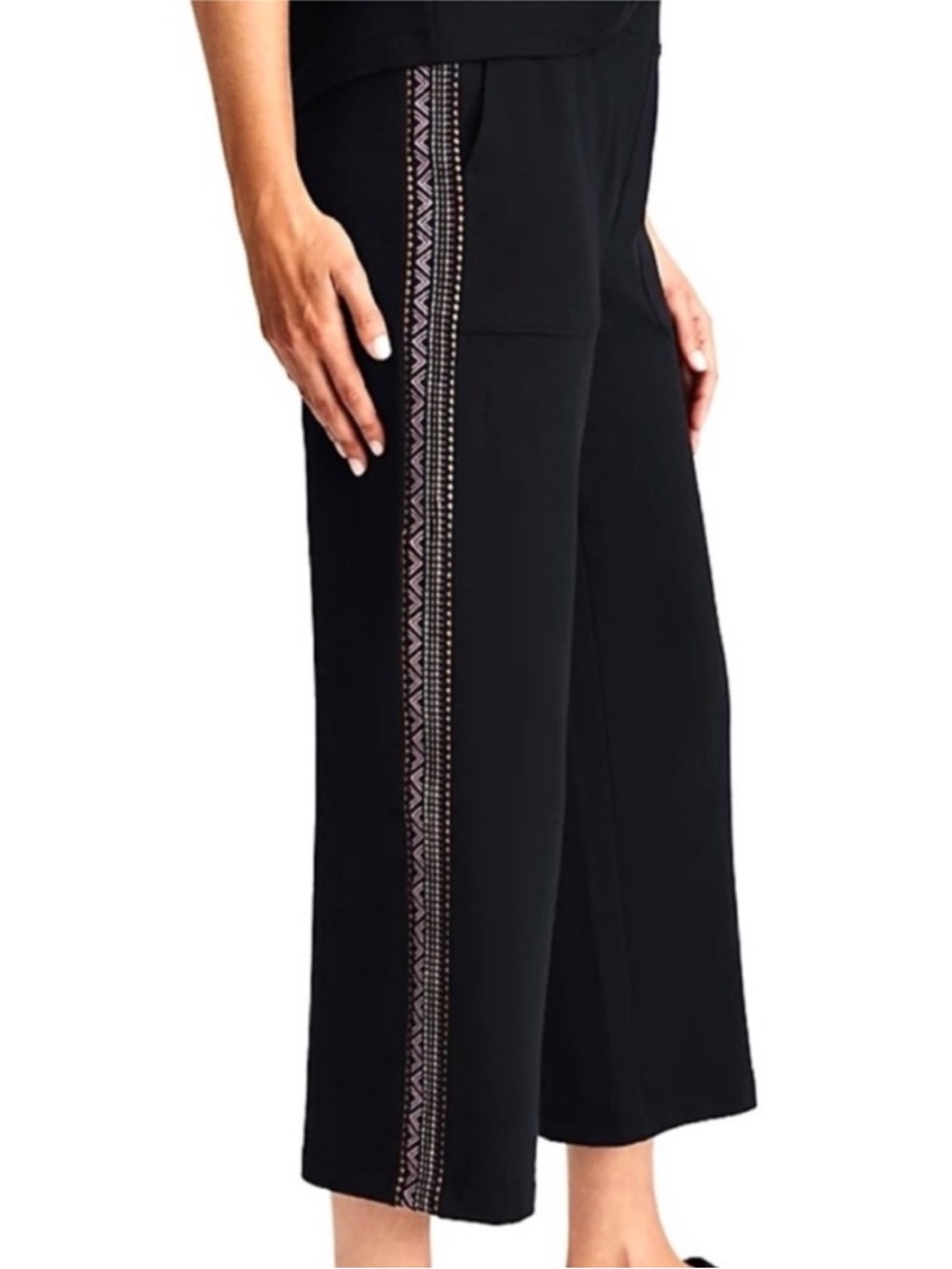 J.Jill Fit Women L TALL Black French Terry Embroidered Wide-Leg Crop Pants NWOT